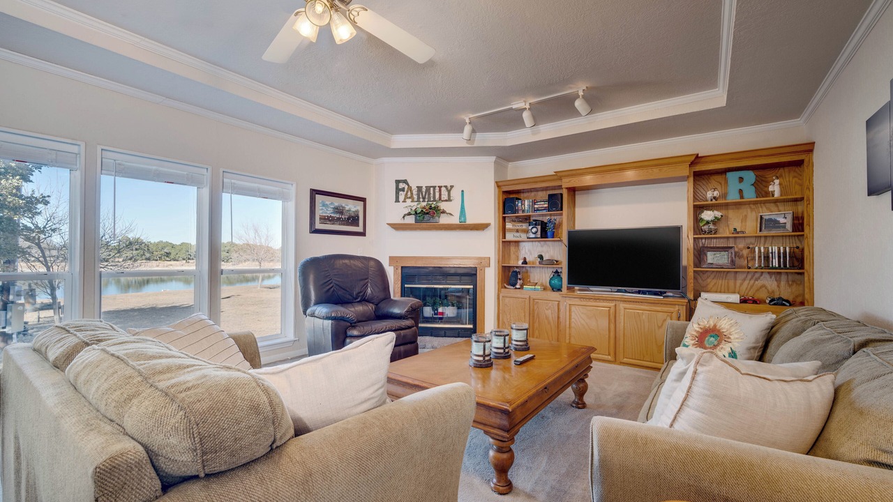 Photo of Bedroom in Lometa