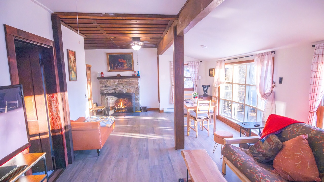 Photo of Livingroom in Swiftwater