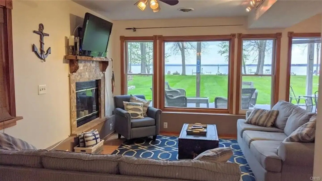 Photo of Livingroom in Durhamville
