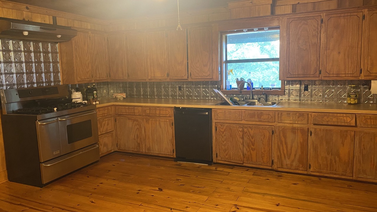 Photo of Kitchen in Bates