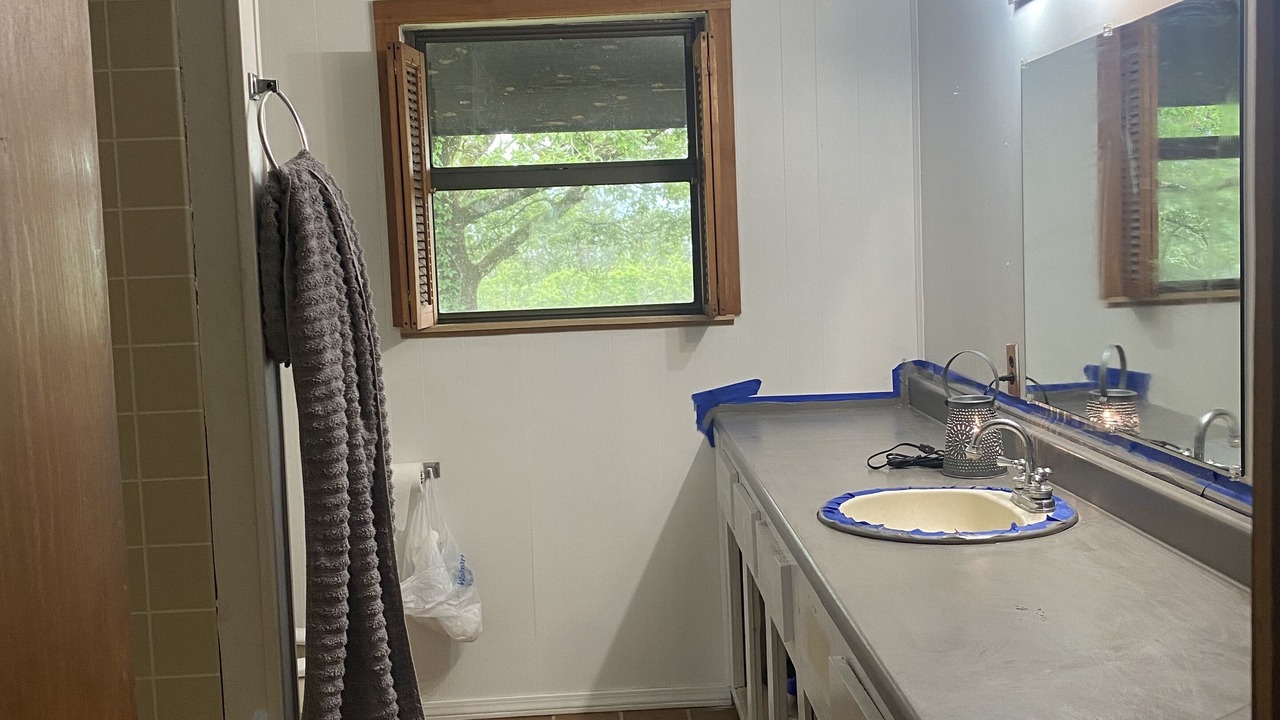 Photo of Bathroom in Bates