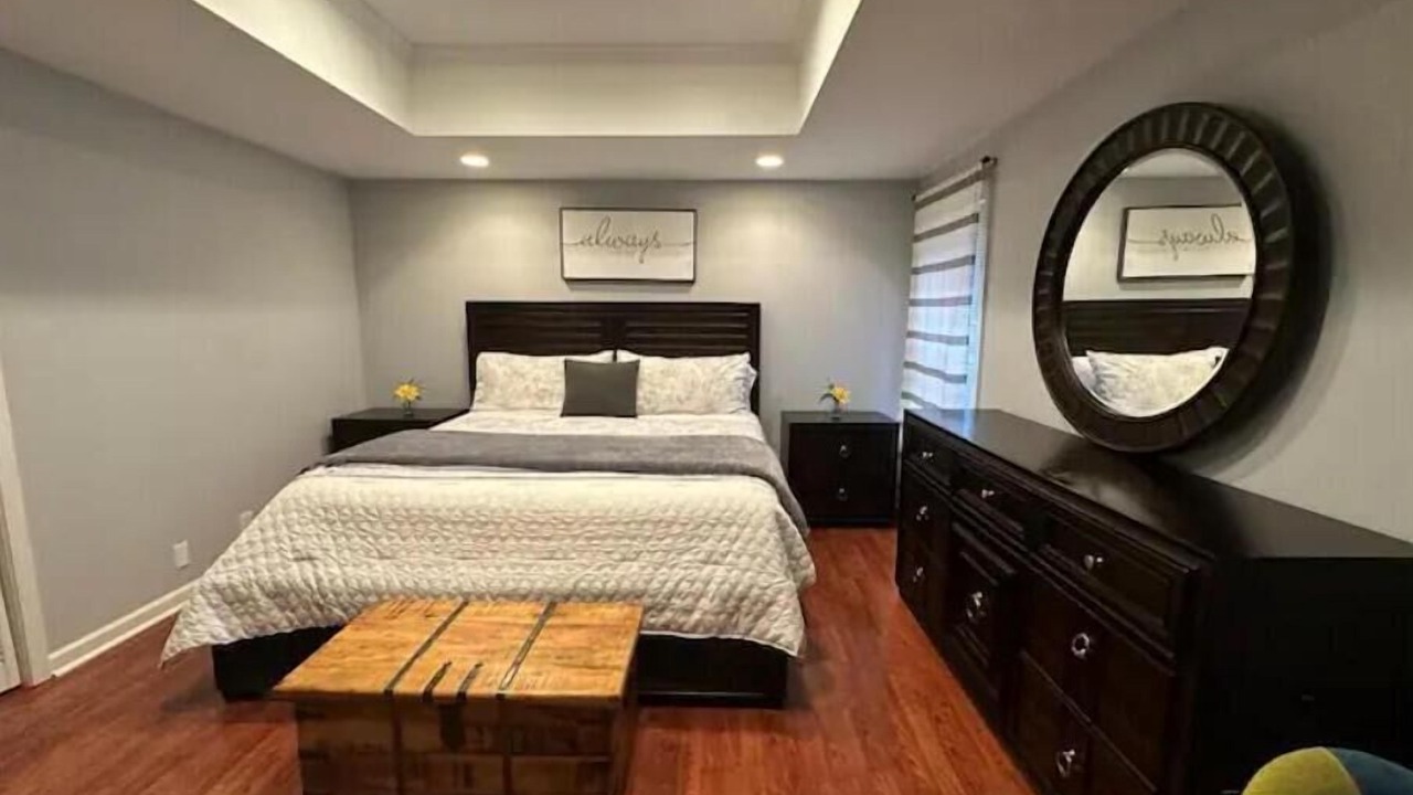 Photo of Bedroom in Johns Creek