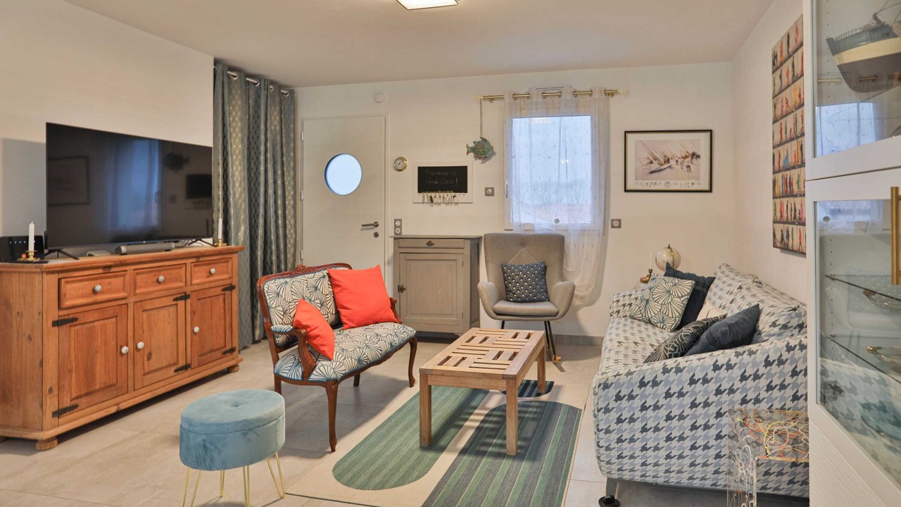 Photo of Livingroom in Saint-Vincent-sur-Jard