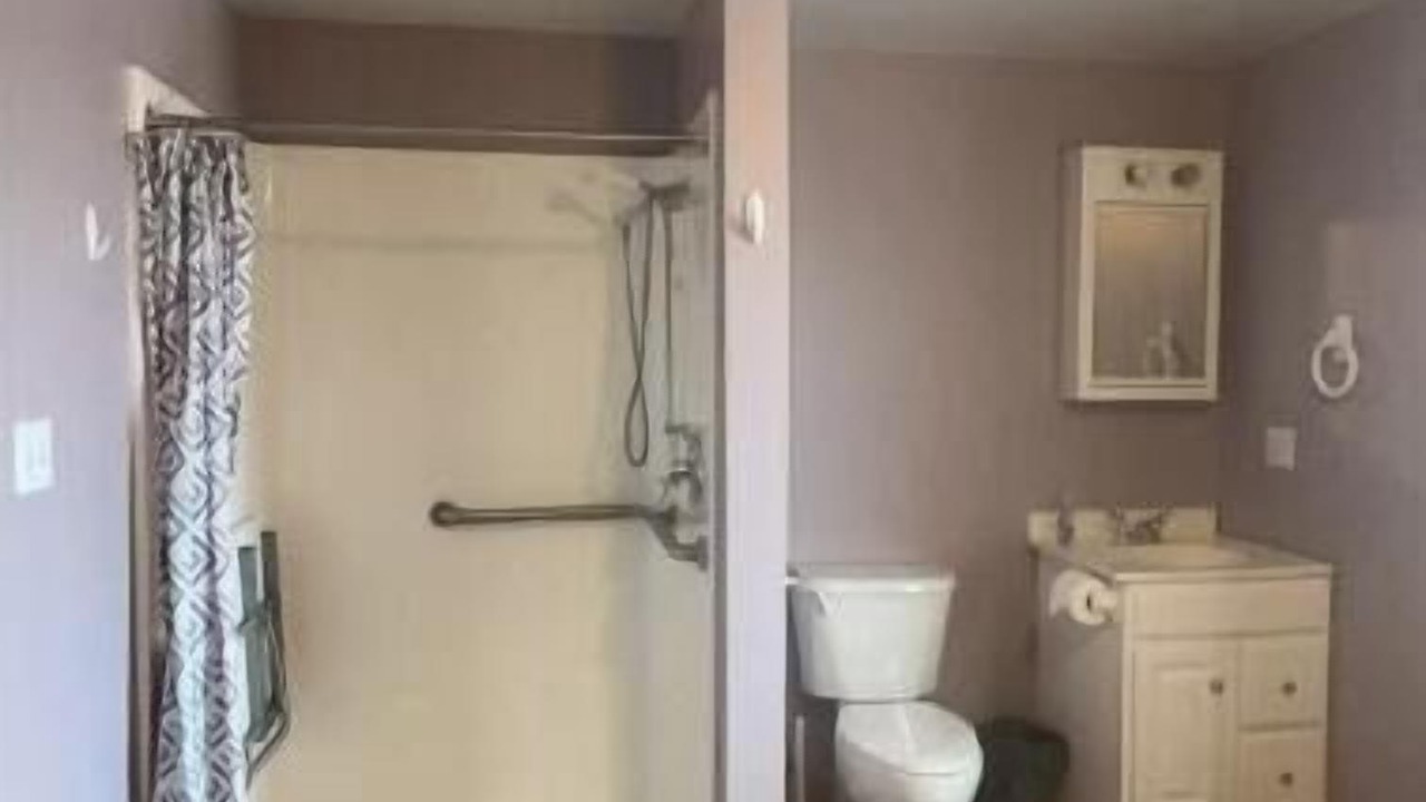 Photo of Bathroom in Punxsutawney