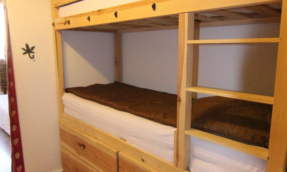 Photo of Bedroom in Eclose-Est