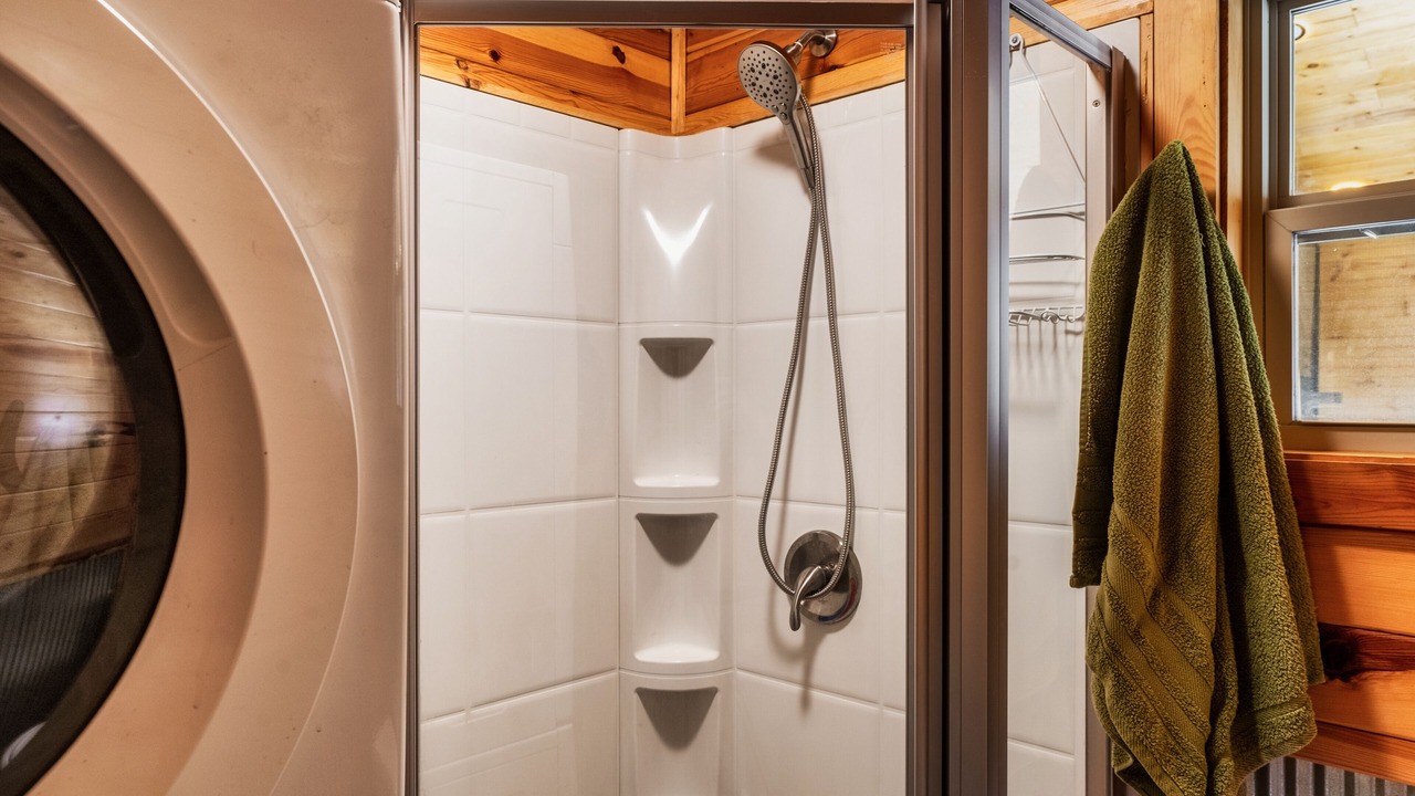 Photo of Bathroom in Elgin