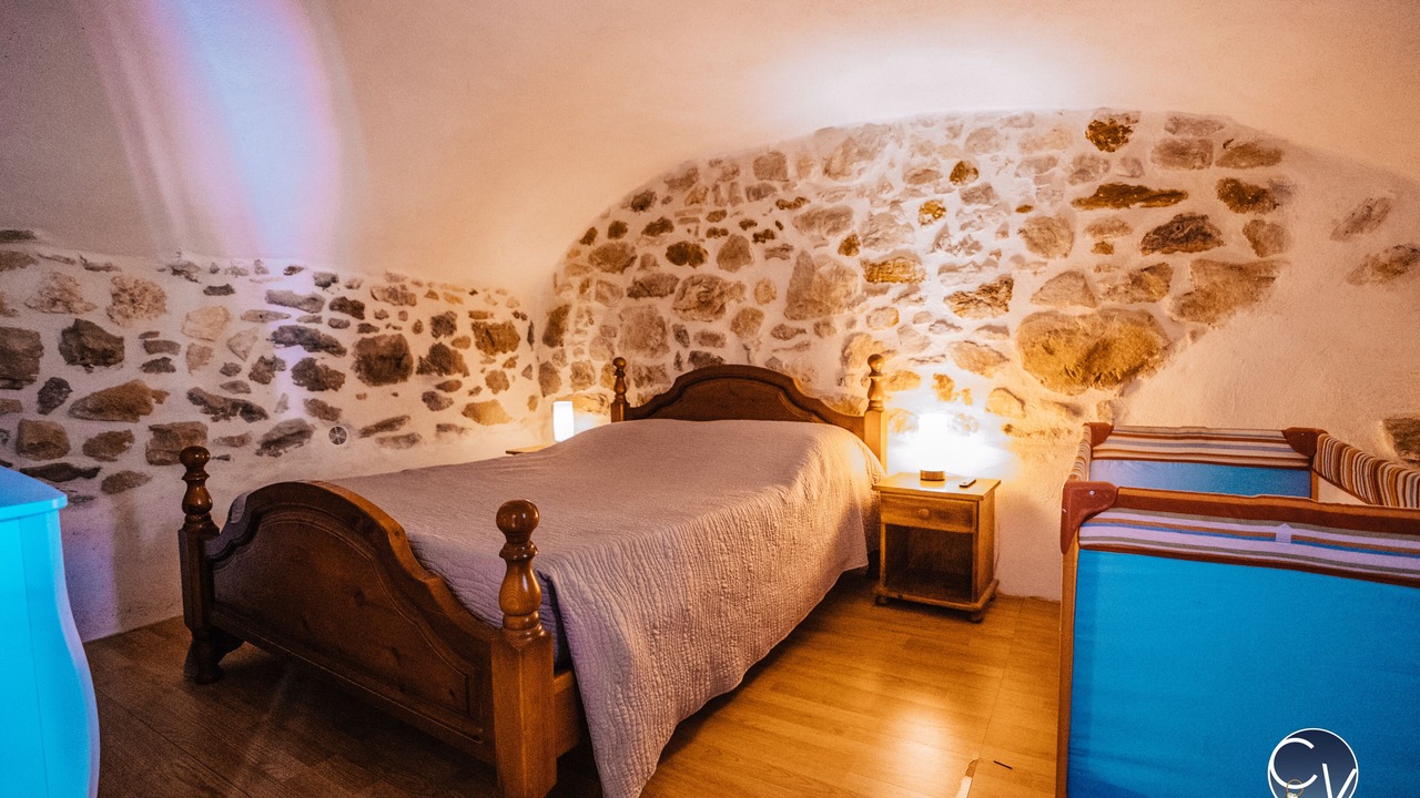 Photo of Bedroom in Pougnadoresse