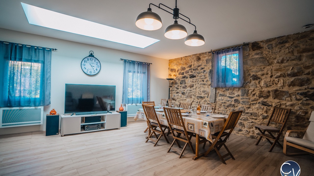 Photo of Others in Pougnadoresse