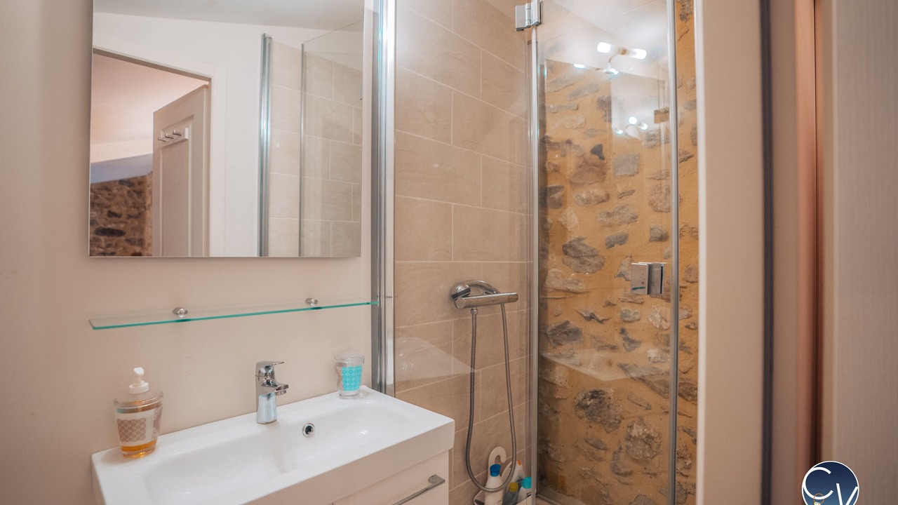 Photo of Bathroom in Pougnadoresse