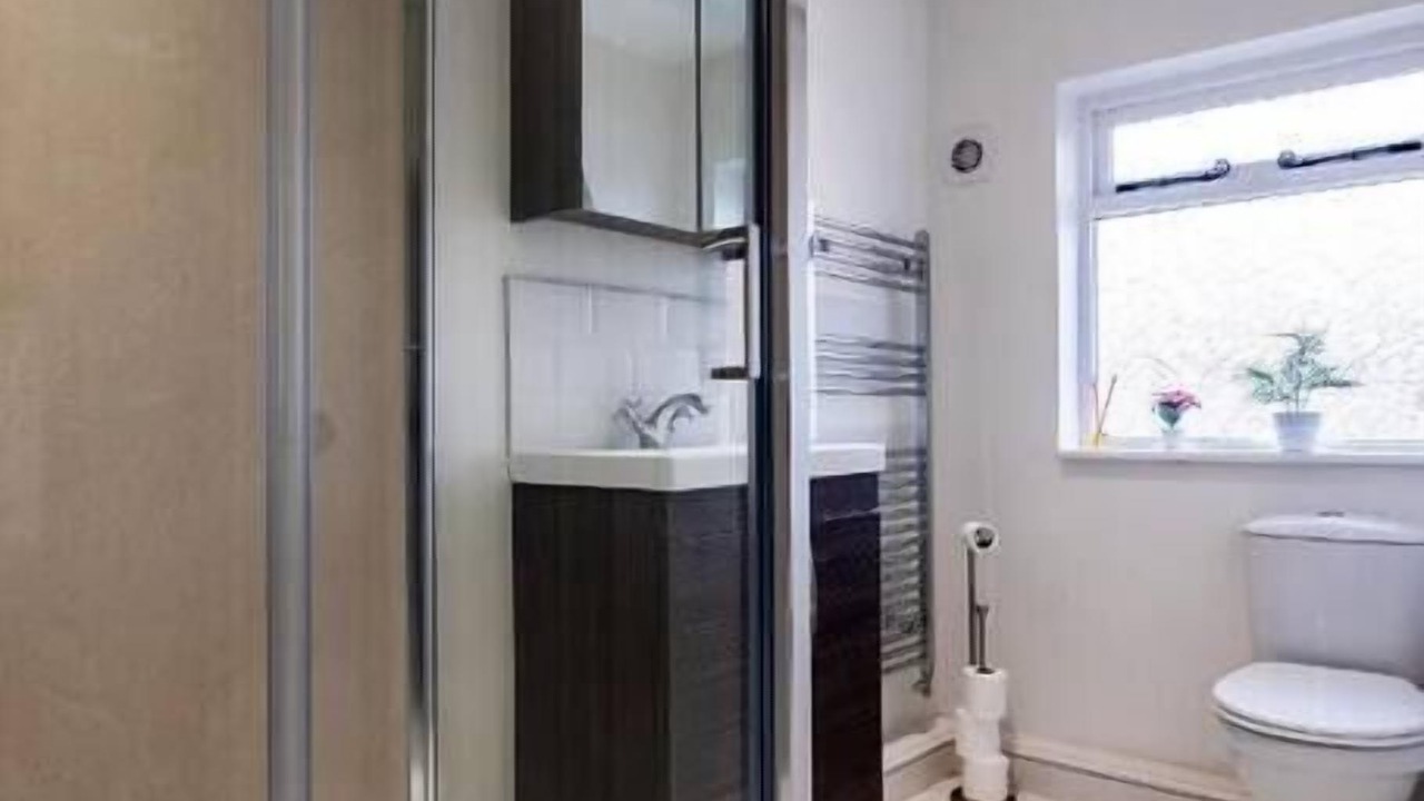 Photo of Bathroom in Barton-upon-Humber