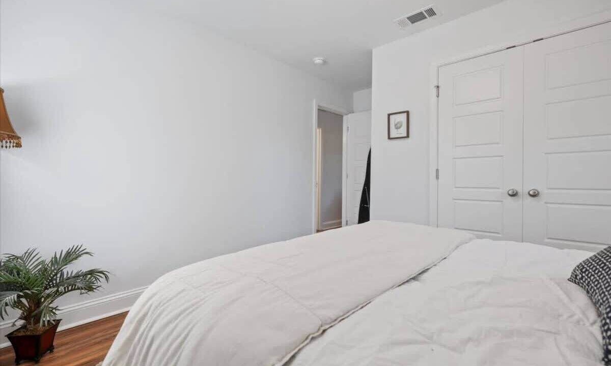 Photo of Bedroom in Richmond Hill