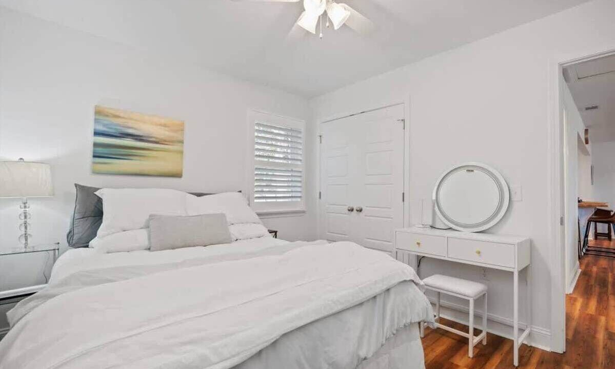Photo of Bedroom in Richmond Hill