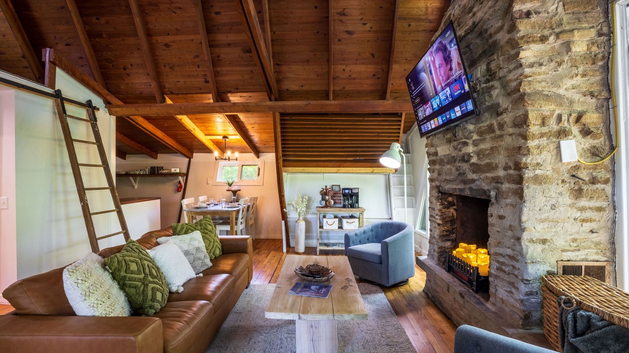 Photo of Livingroom in Rockbridge