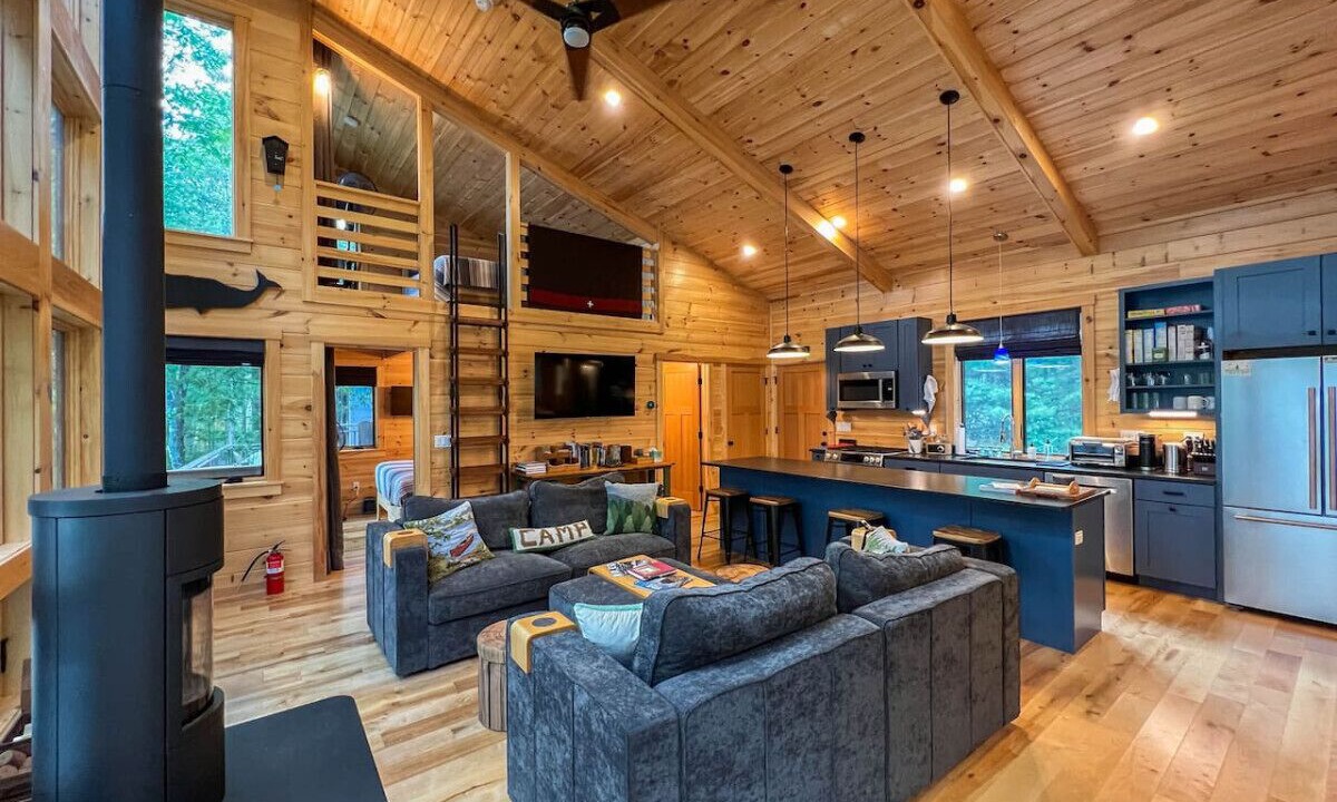 Photo of Livingroom in Brownfield