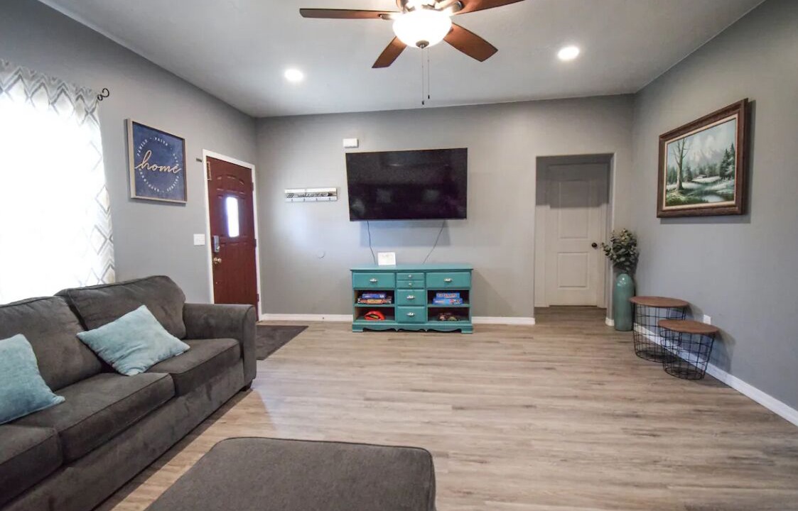 Photo of Livingroom in La Grande