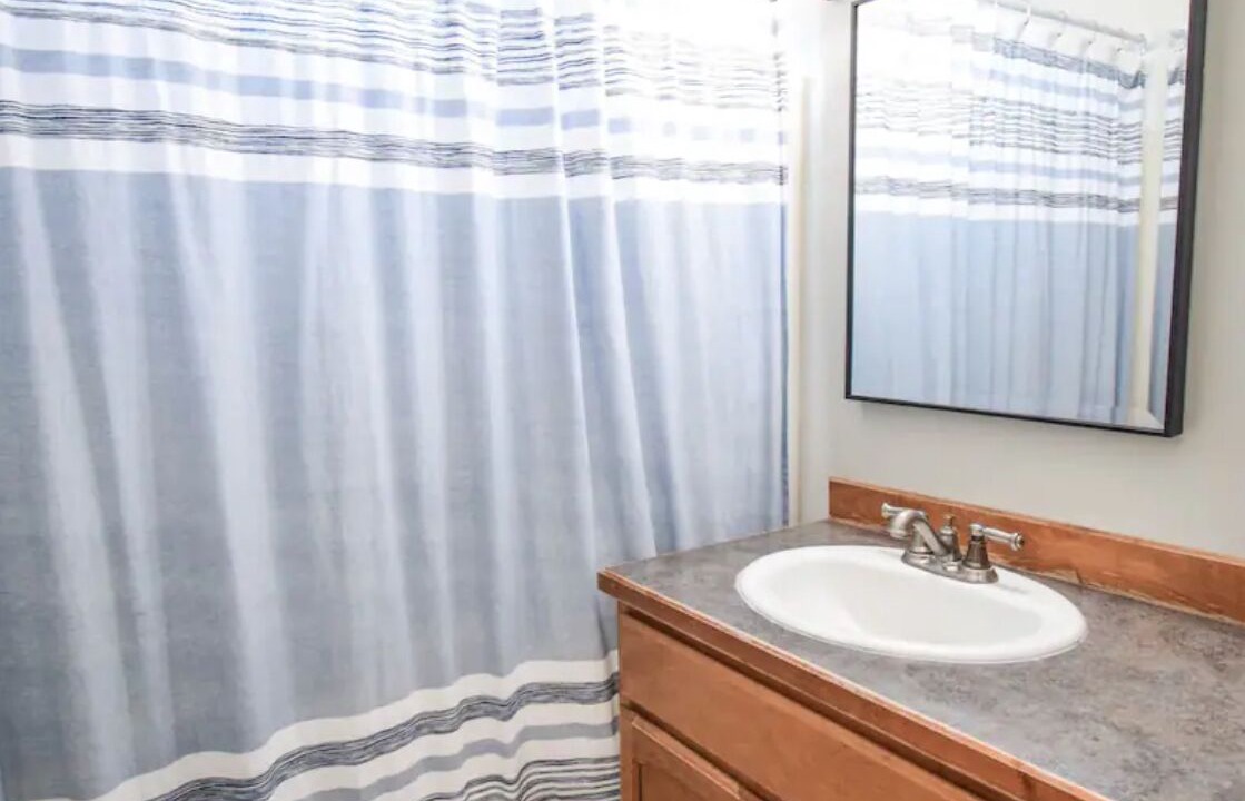 Photo of Bathroom in La Grande