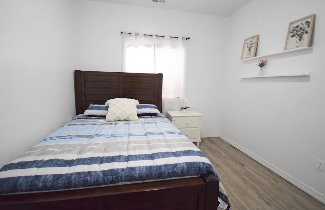 Photo of Bedroom in La Grande