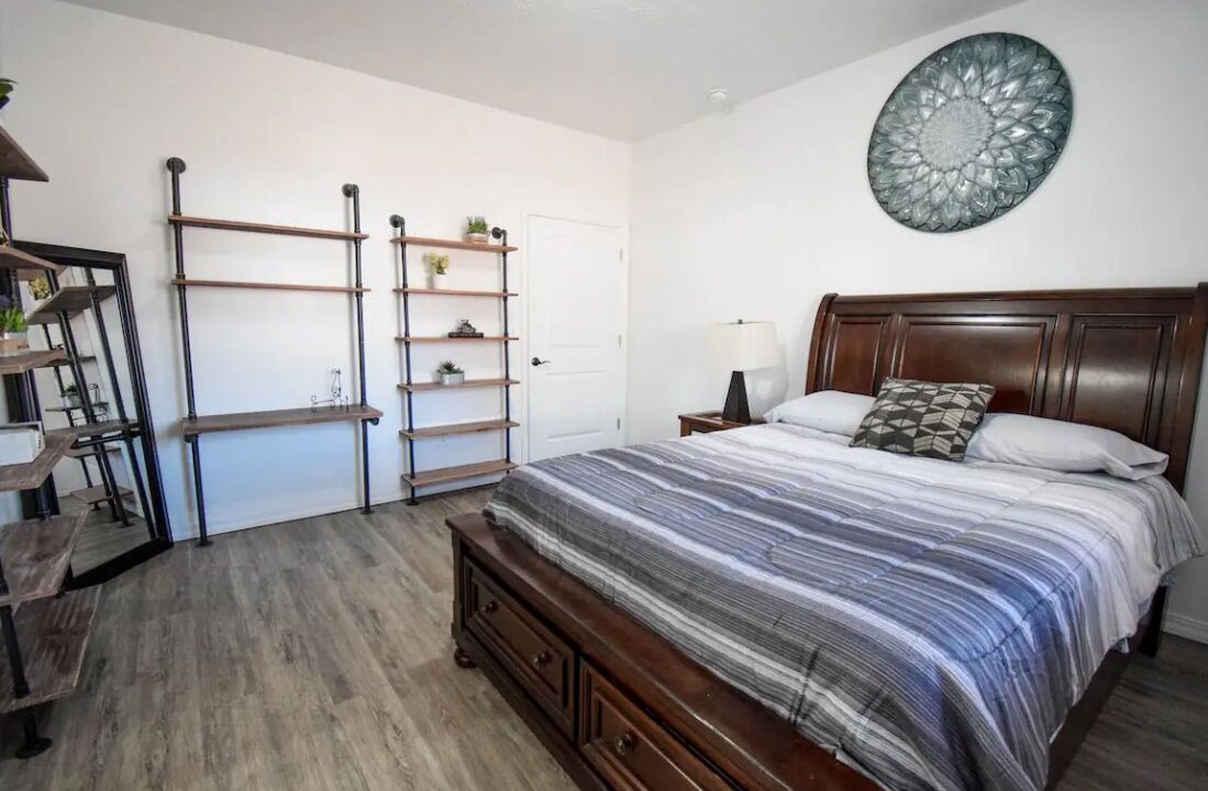 Photo of Bedroom in La Grande