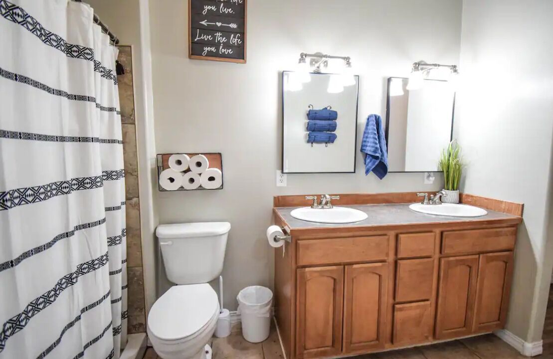 Photo of Bathroom in La Grande