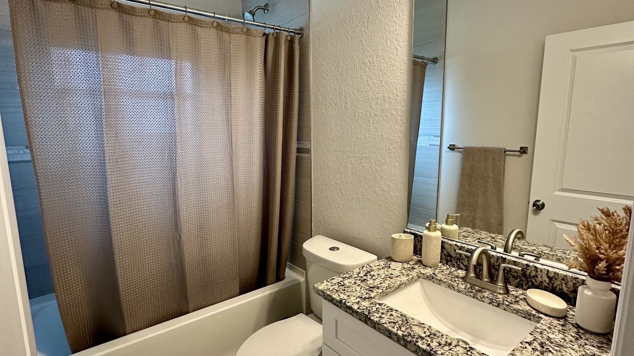 Photo of Bathroom in Jacarandas