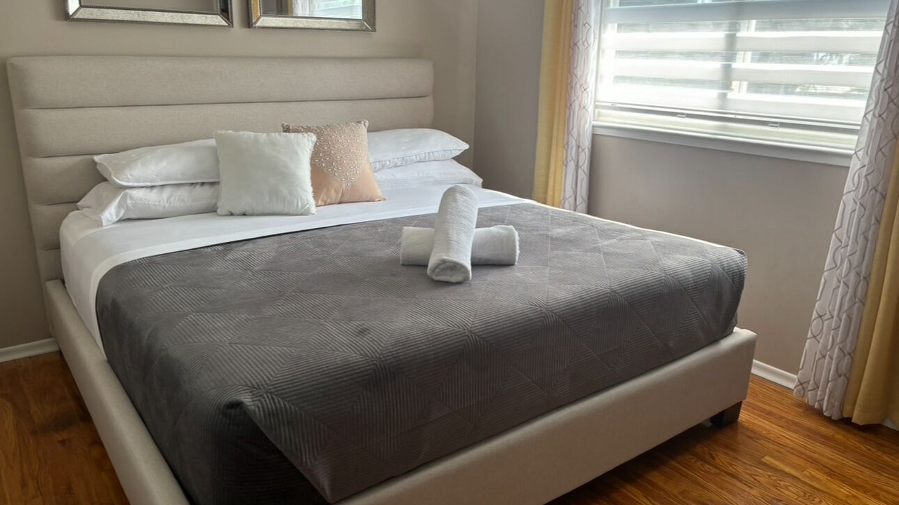 Photo of Bedroom in Applewood