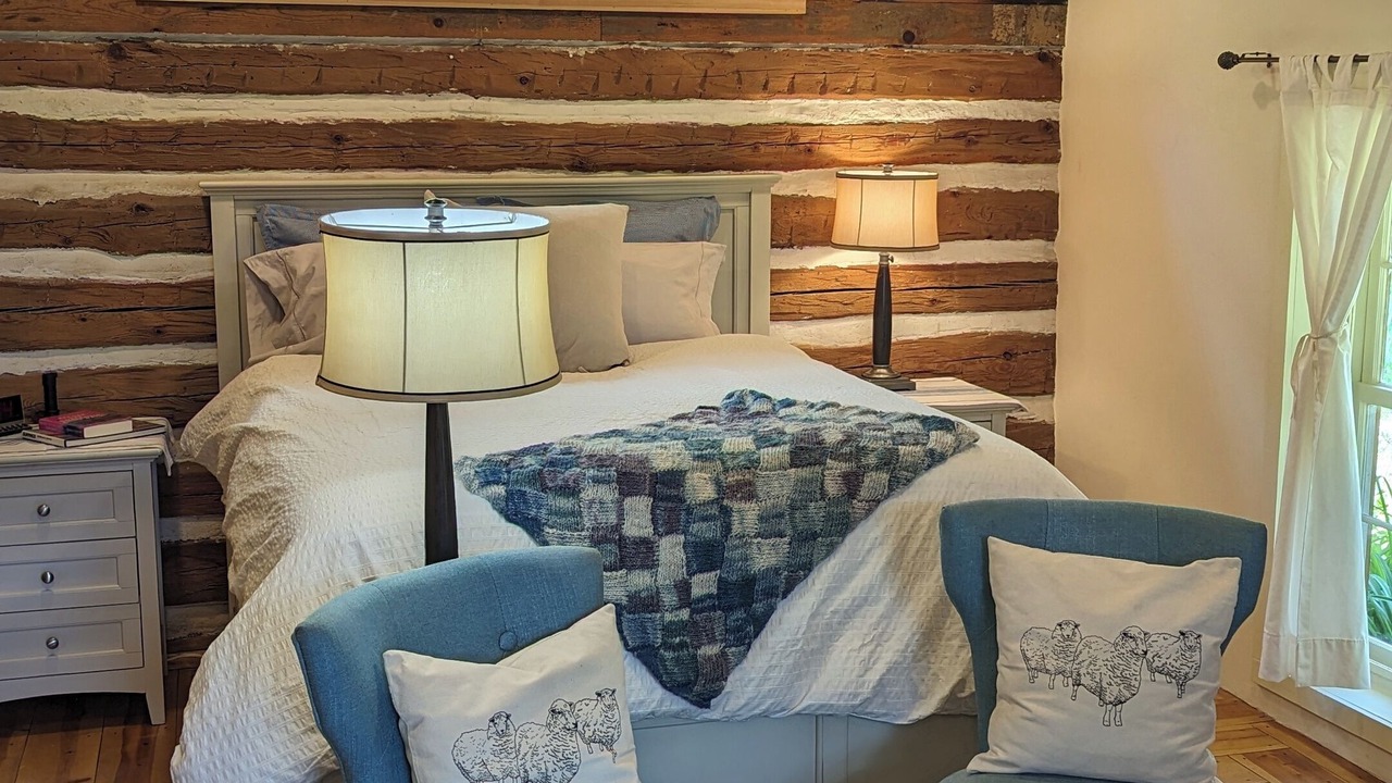 Photo of Bedroom in Hermosa
