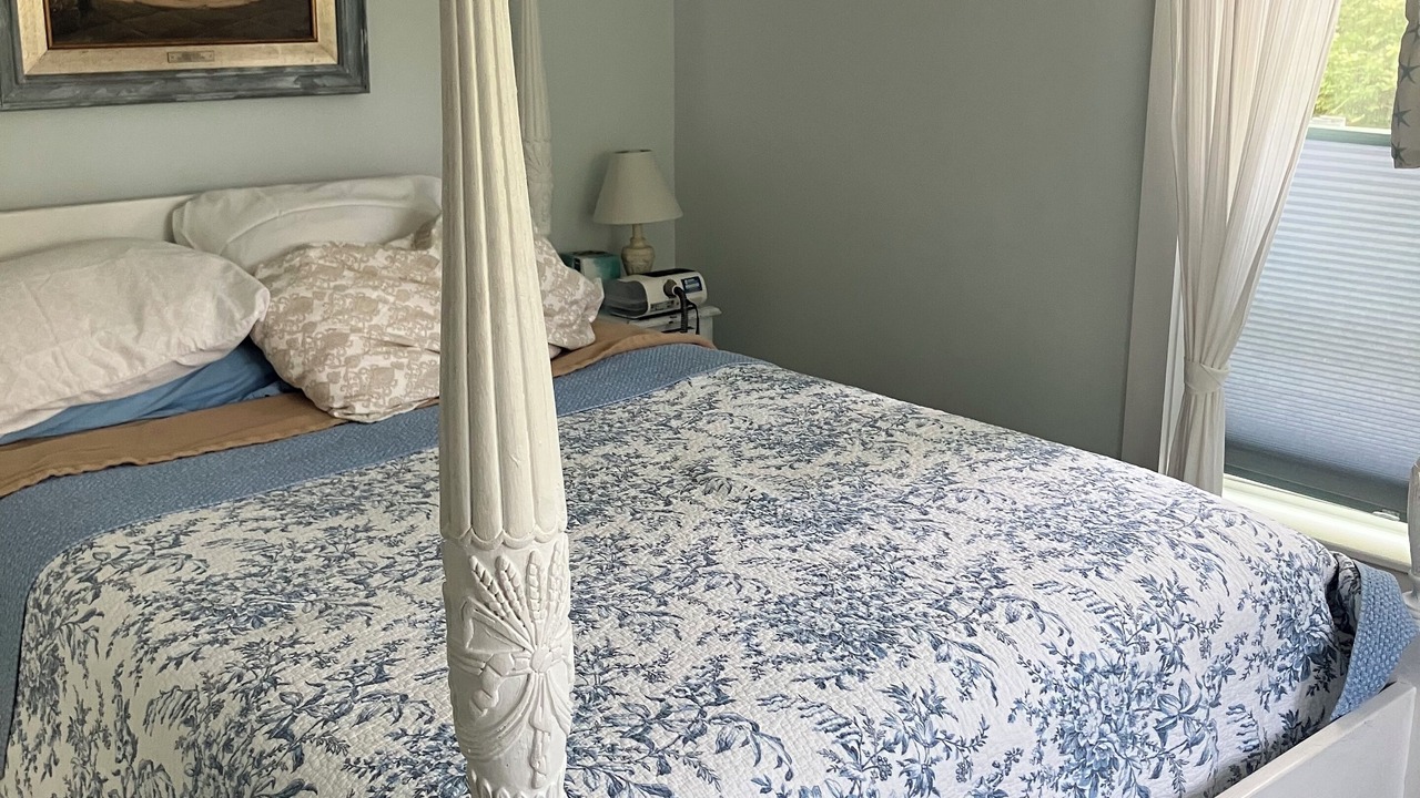 Photo of Bedroom in Town Hill