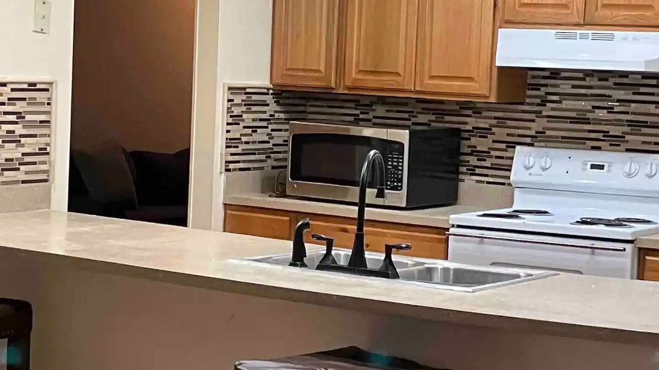 Photo of Kitchen in Bearss Plaza