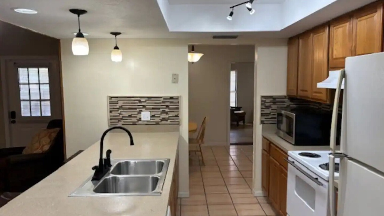 Photo of Kitchen in Bearss Plaza