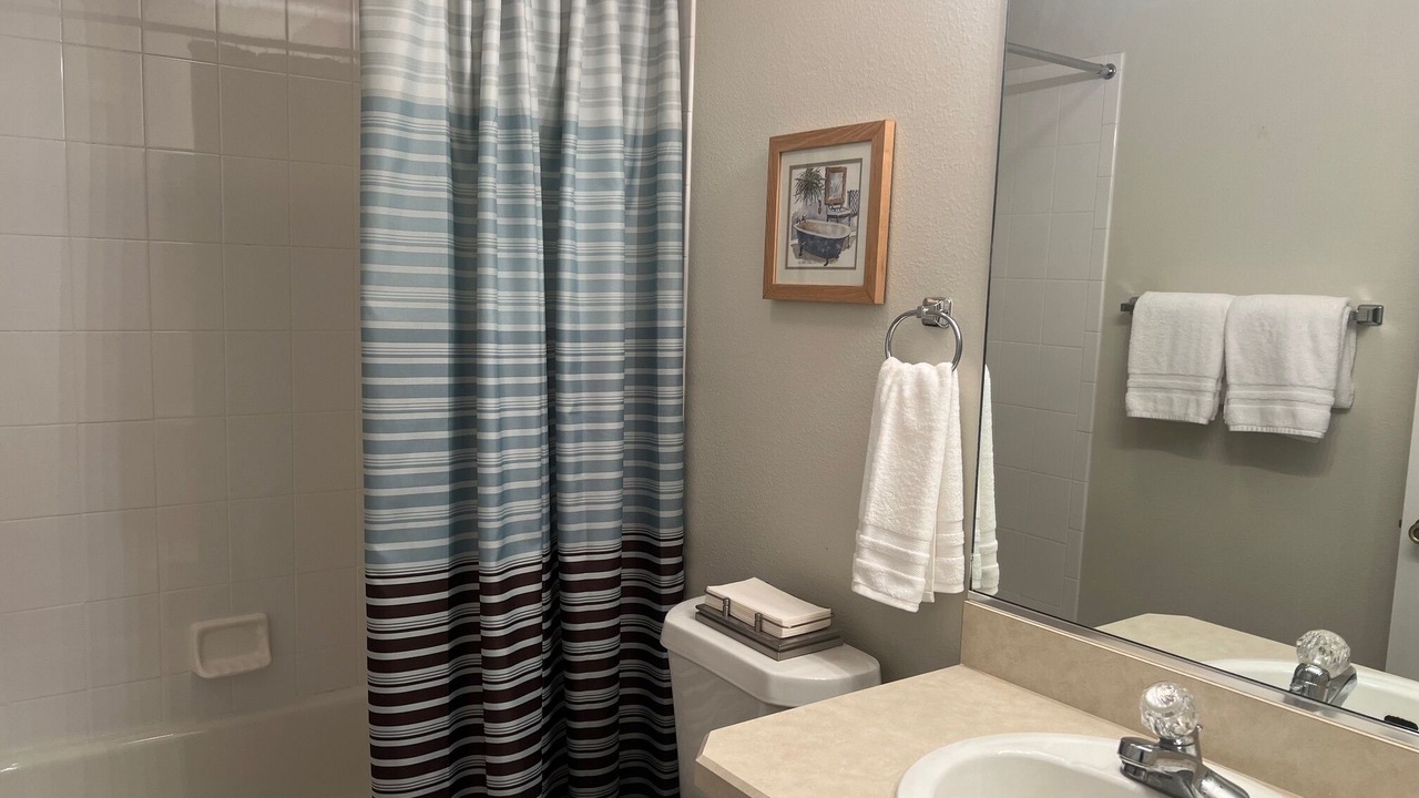 Photo of Bathroom in Glenbrook