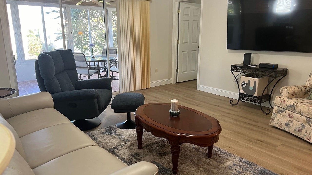Photo of Livingroom in Glenbrook