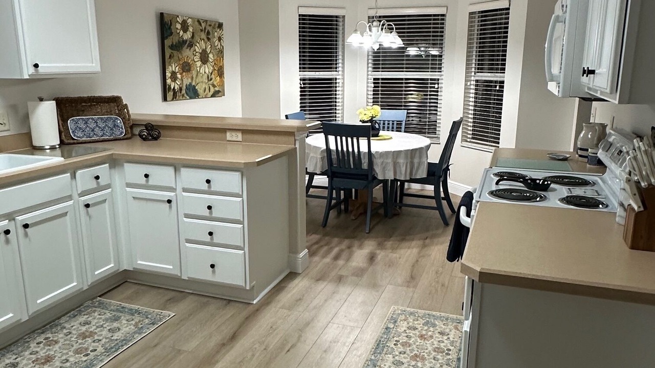 Photo of Kitchen in Glenbrook