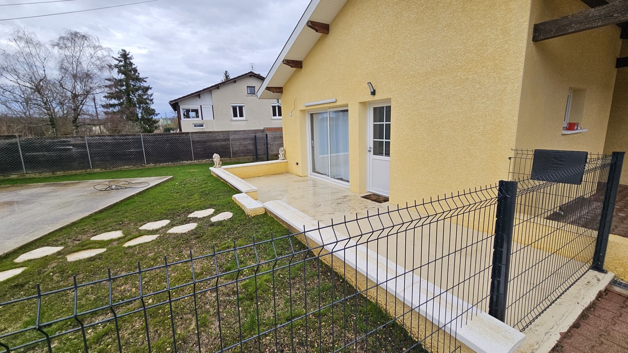 Photo of Outdoor in Priay