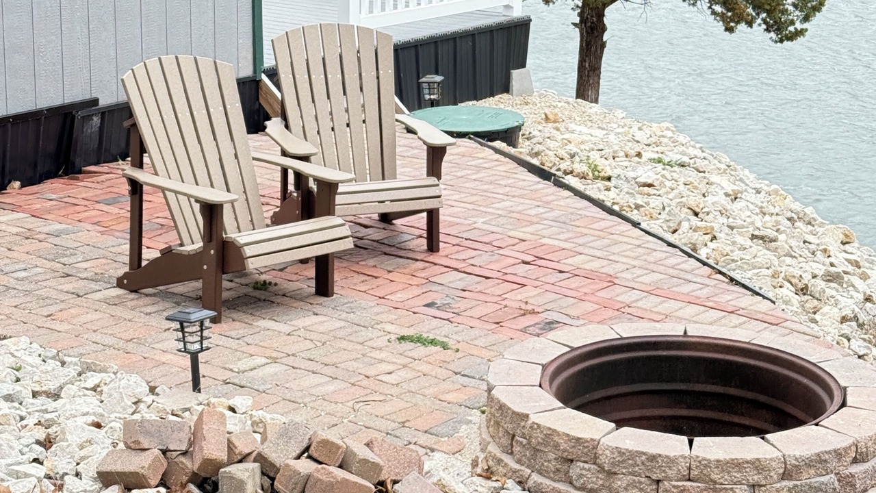 Photo of Others in Roach