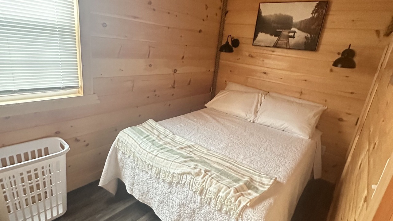 Photo of Others in Roach