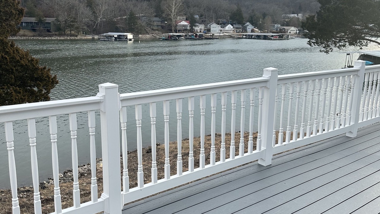 Photo of Outdoor in Roach