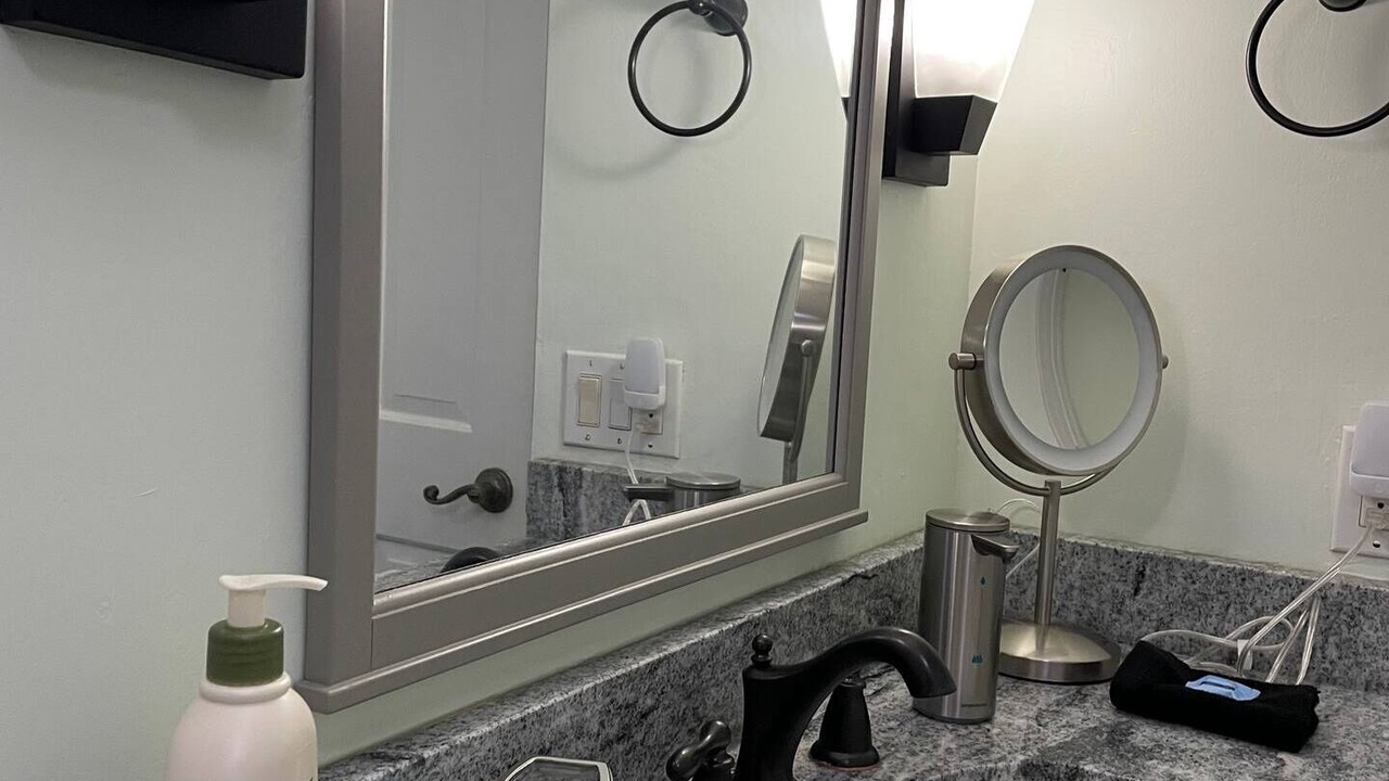Photo of Bathroom in Williamsville