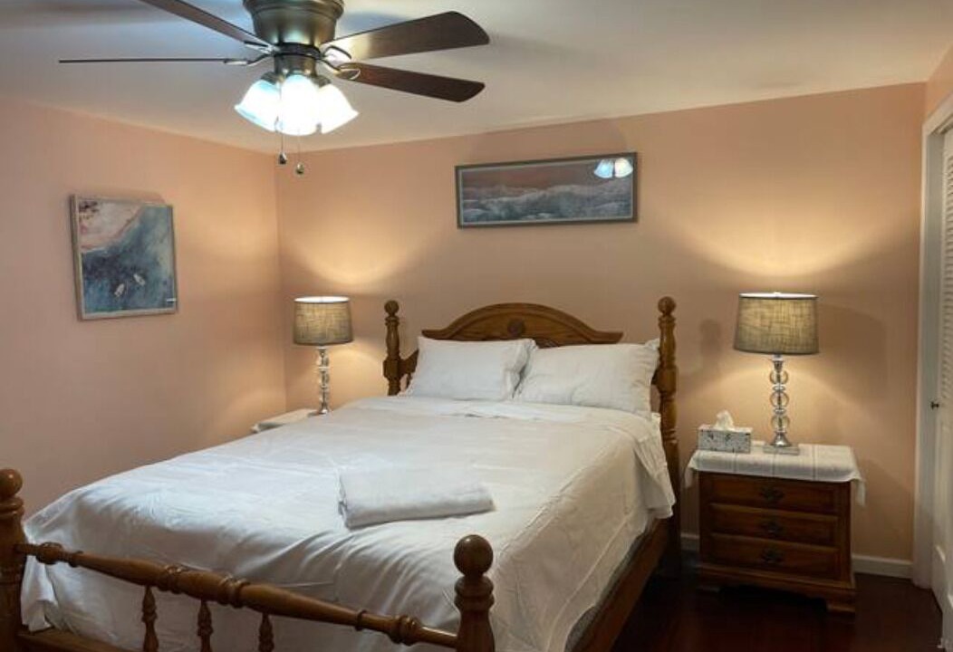Photo of Bedroom in Williamsville