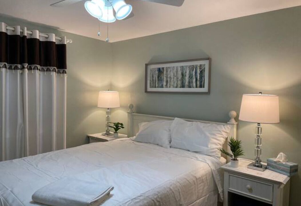 Photo of Bedroom in Williamsville
