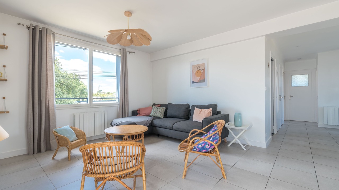 Photo of Livingroom in Saint-Marc-sur-Mer