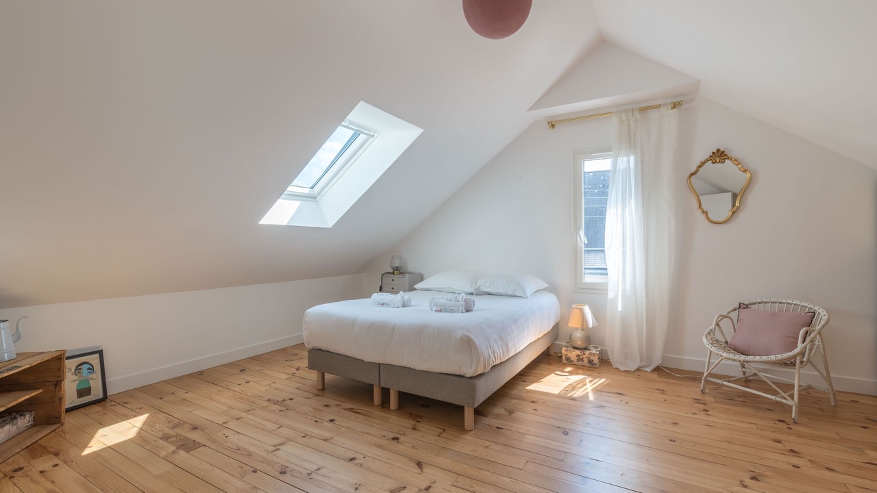 Photo of Bedroom in Saint-Marc-sur-Mer