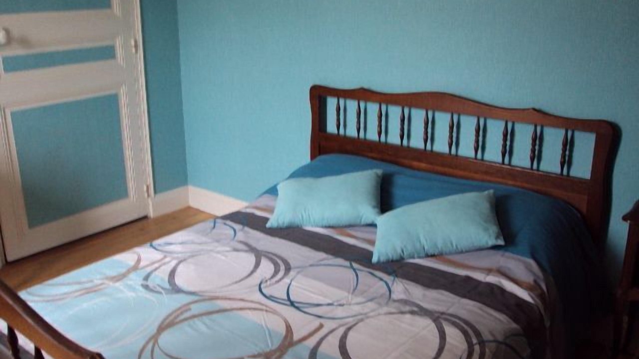 Photo of Bedroom in Bouy