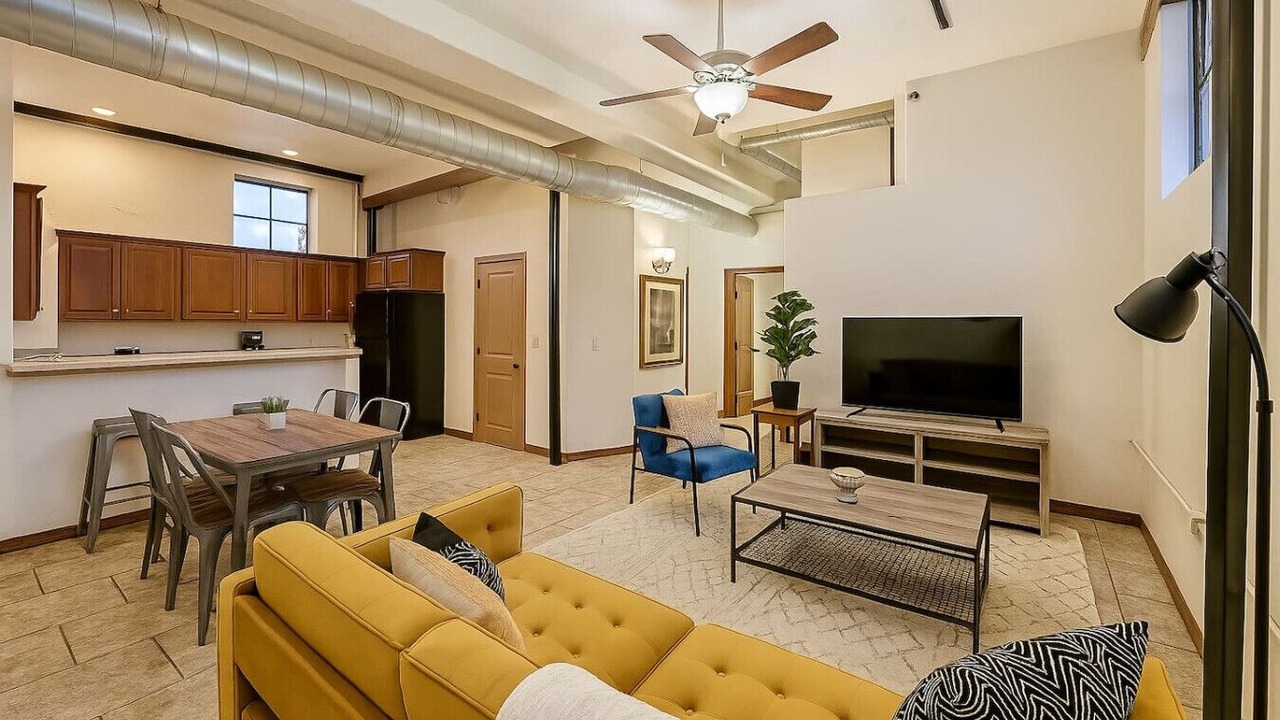 Photo of Livingroom in Springfield