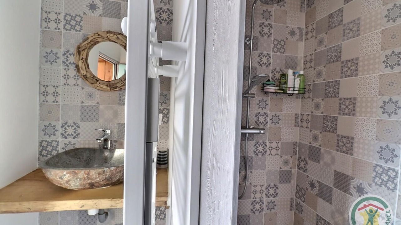 Photo of Bathroom in Pleine-Fougeres