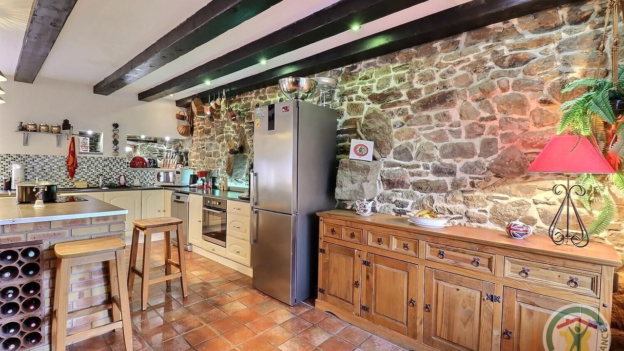 Photo of Kitchen in Pleine-Fougeres