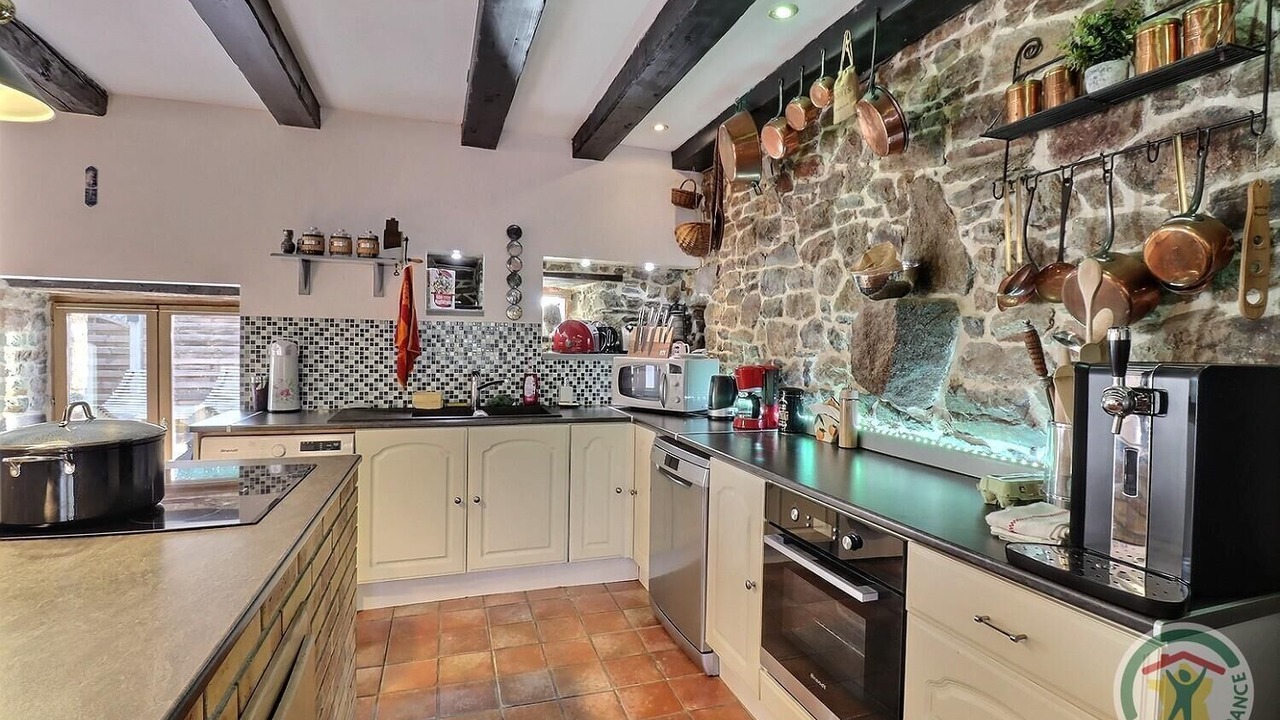 Photo of Kitchen in Pleine-Fougeres