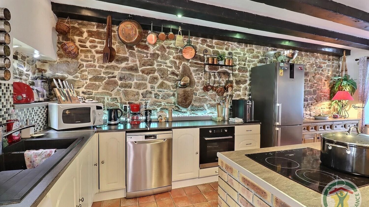 Photo of Kitchen in Pleine-Fougeres