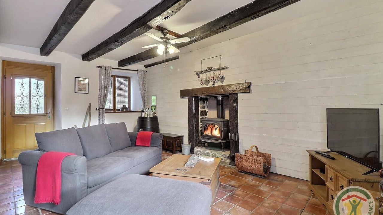 Photo of Livingroom in Pleine-Fougeres
