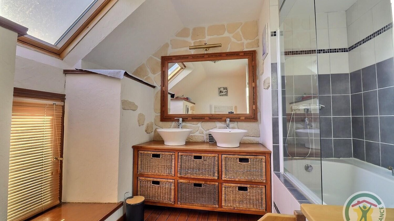 Photo of Bathroom in Pleine-Fougeres