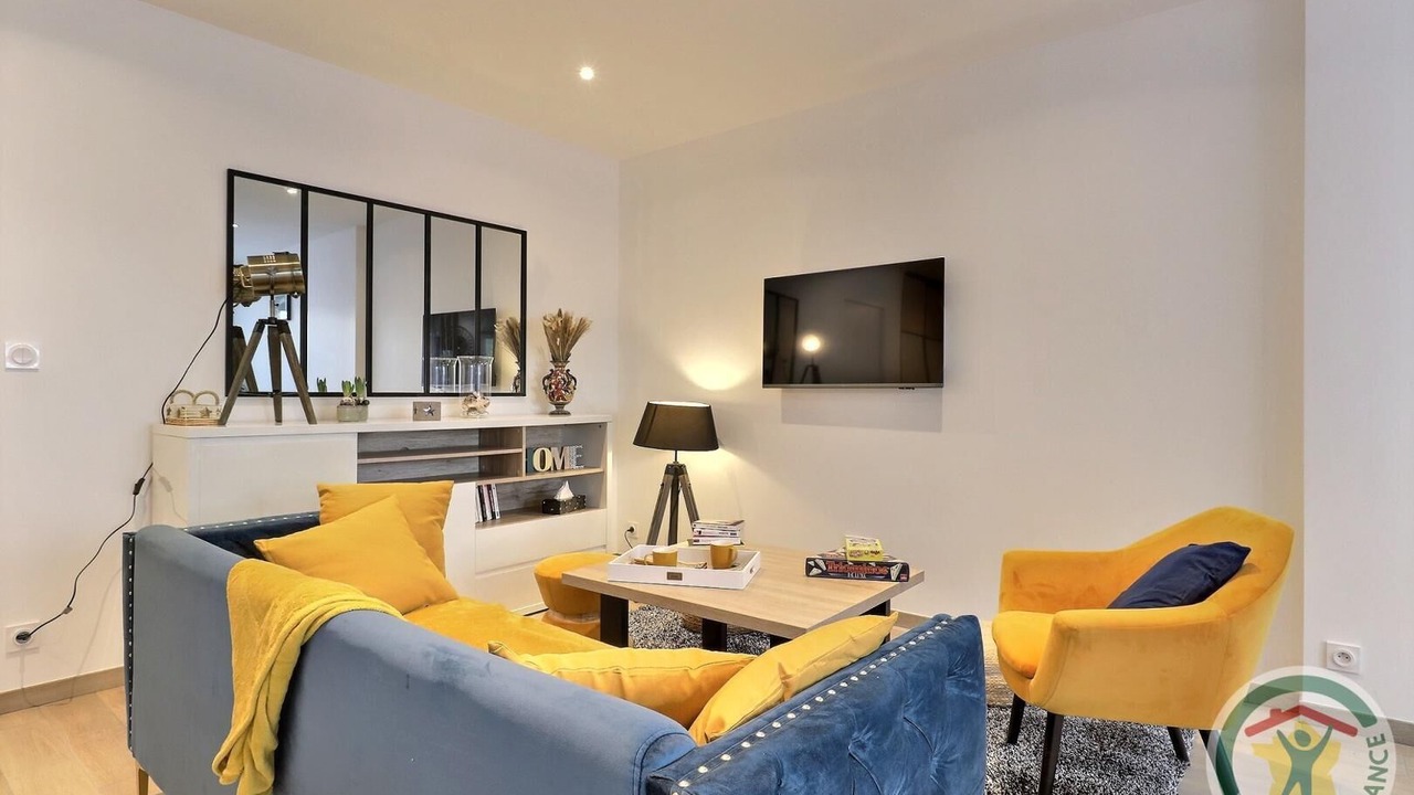 Photo of Livingroom in Saint-Germain-en-Cogles